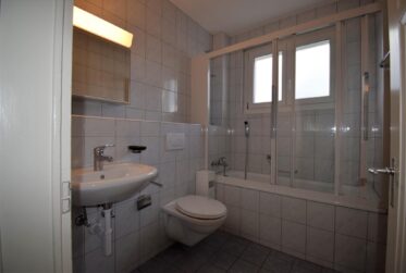 Très grand et lumineux 3.5 pièces avec grand balcon