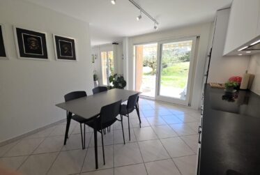 Superbe appartement spacieux de 5.5 pces avec jardin